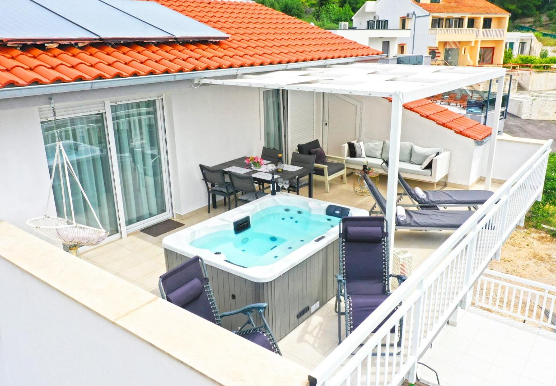Magnificent Villa With Pool, Hot Tub, Sea View, Sauna ميميتسا المظهر الخارجي الصورة